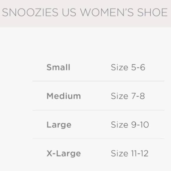 NEW * SNOOZIES Sherpa Lined Sock Slippers Non Slip  - Size 7-8 - Picture 3 of 9